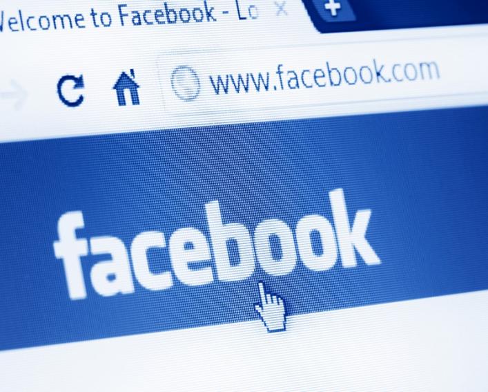 计算机浏览器上的Facebook网站